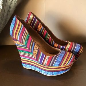 Steve Madden bohemian wedges